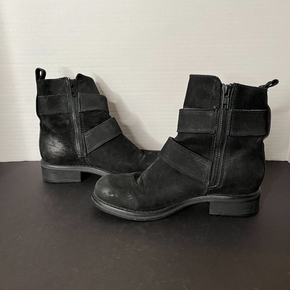 Steve Madden Buckle Boots - Picture 3 of 9